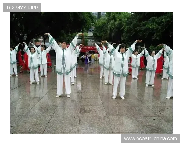 以体育精神凝聚力量推动全民健身促进社会和谐发展的实践路径研究