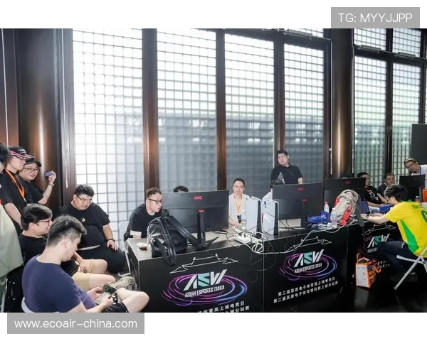 电竞比分全程解析，实时战况追踪与精彩赛事回顾