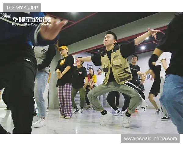 南京街舞队的包夹战术解析与实战应用探讨